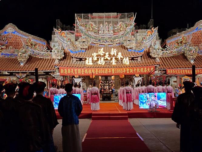 為新港開台媽祖祝壽　奉天宮辦六俏舞、歌星晚會同歡